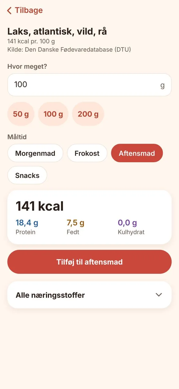 En vare i Kalora med kalorier, protein, fedt og kulhydrat og kilden til tallene